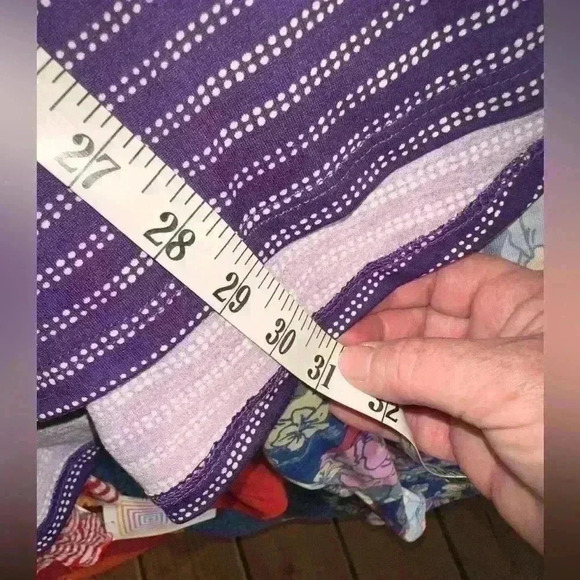 Lularoe 3X purple & white  long sleeve striped Lynnae top. NWT. Hi/lo hem.Basic! - Picture 6 of 7